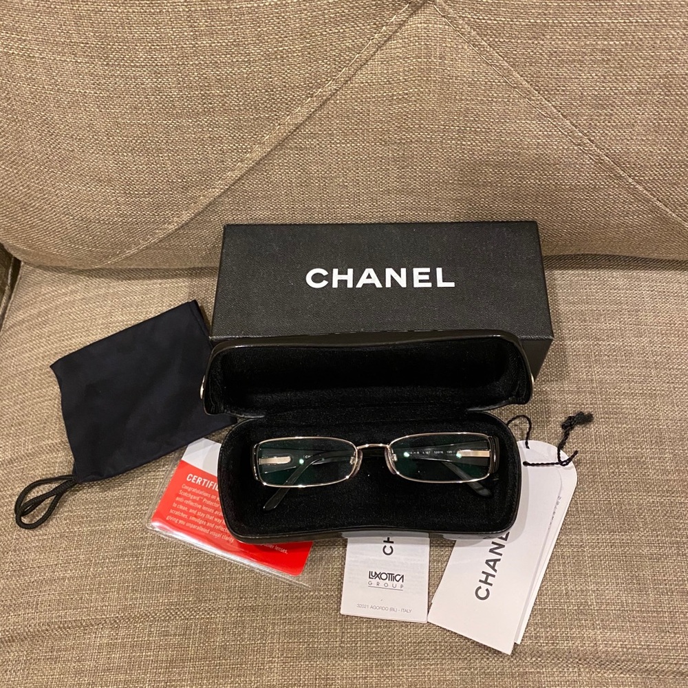 Chanel glasses w/Mother of Pearls & Swarovski - Picture 12 of 12